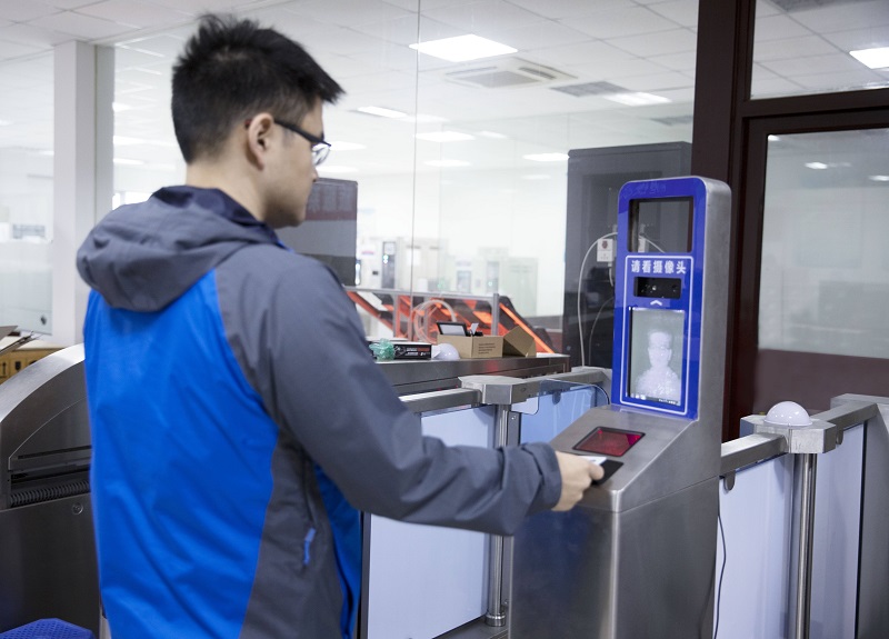 人臉識(shí)別技術(shù)應(yīng)用